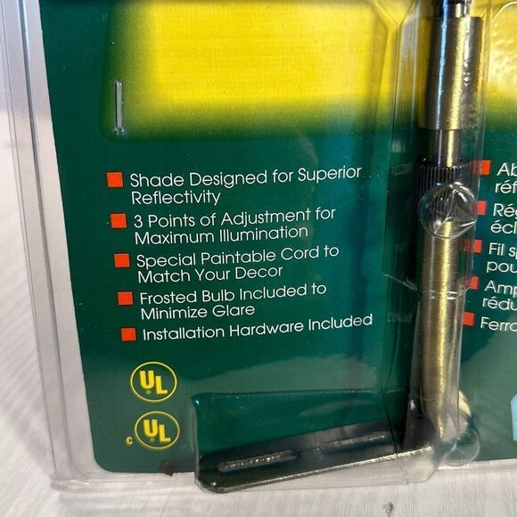 House of Troy A7-71 Advent Picture Light, 7", Antique Brass Made in the USA - Picture 3 of 5